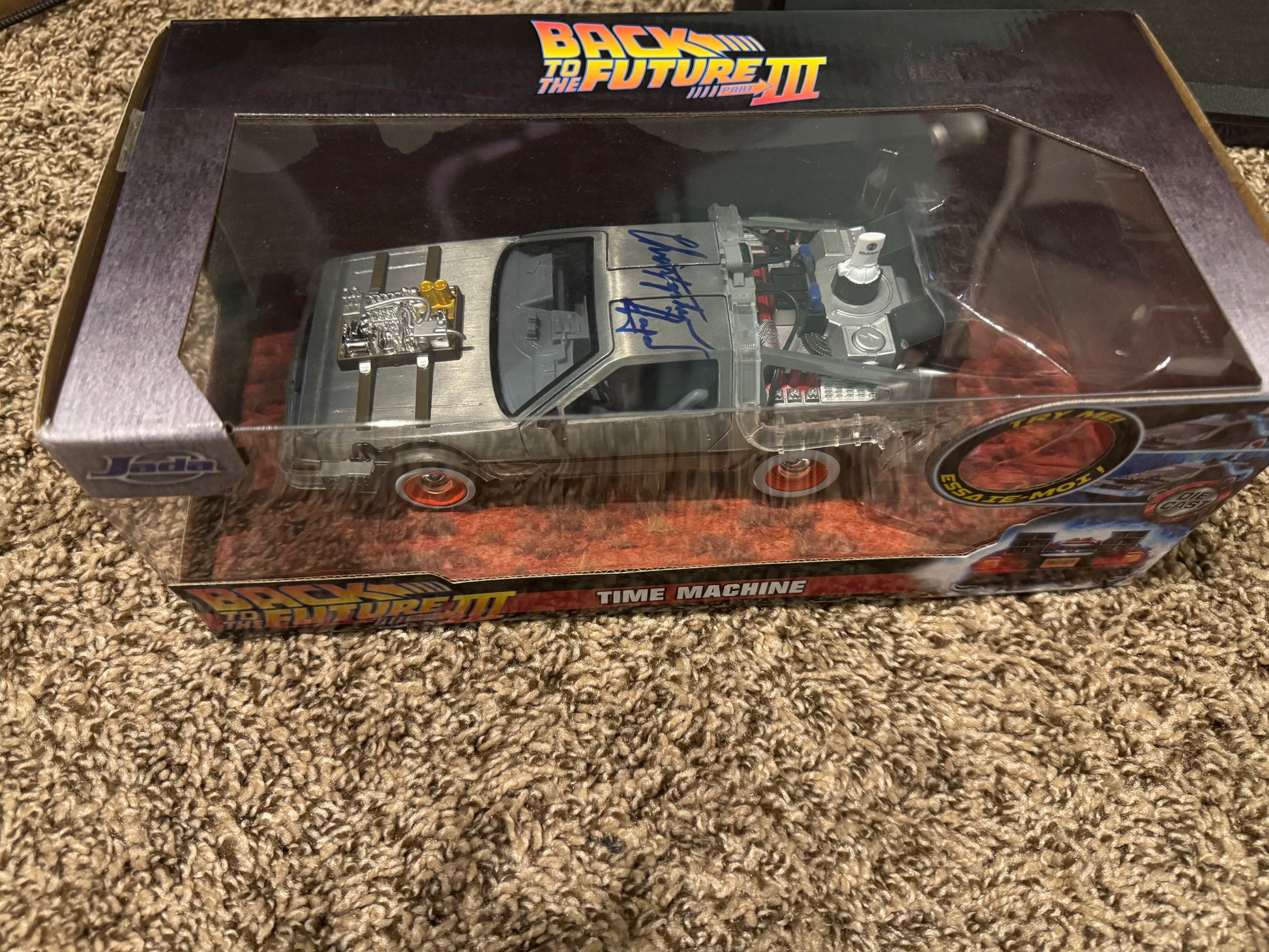 Christopher Lloyd Signed Back to the Future 1:24 Diecast Delorean Beckett